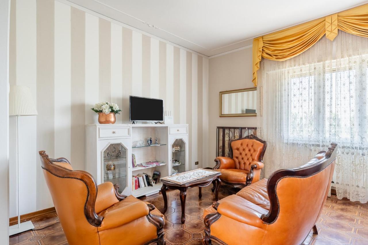 Residenza Martinelli Villa Pistoia Exterior photo